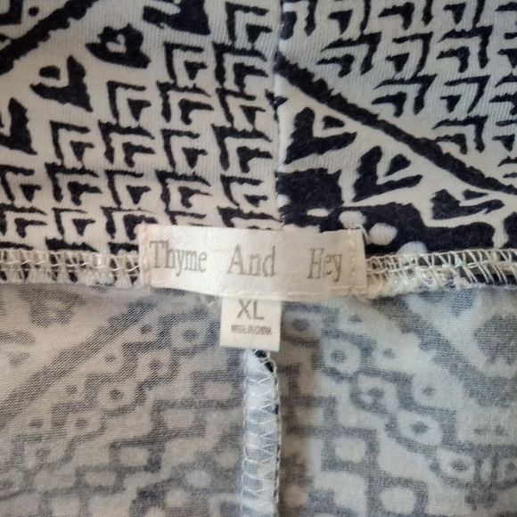 Two XL blue and white maxi skirts - Picture 4 of 6